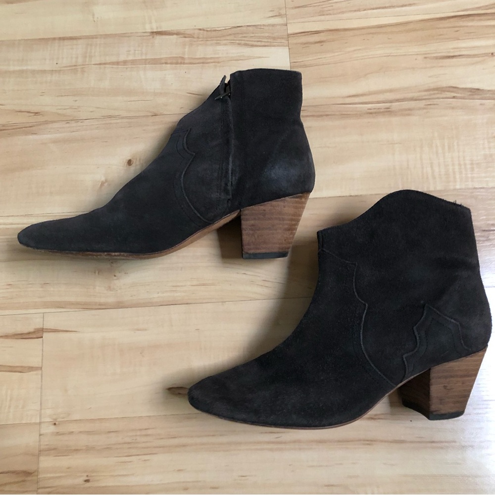 Isabel Marant suede ankle boots - Picture 2 of 5